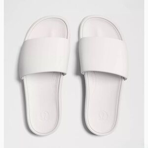 lululemon athletica Women’s Restfeel Slide